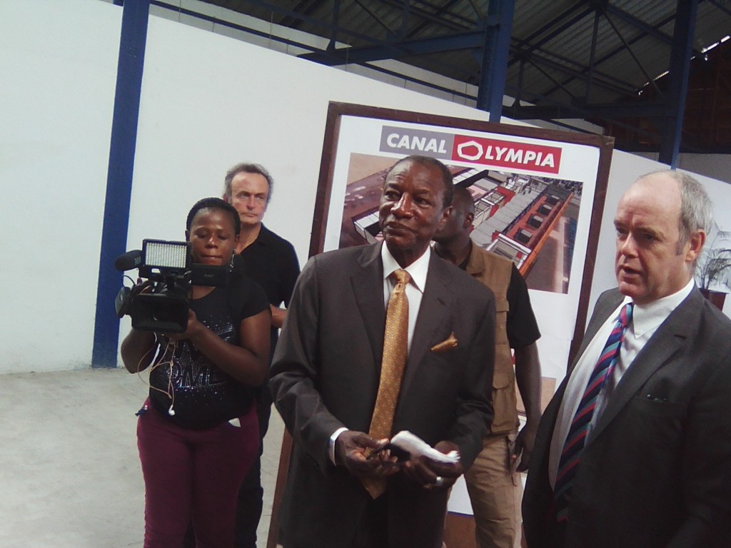 Culture : Alpha Condé pose la première pierre de l’espace Canal Olympia