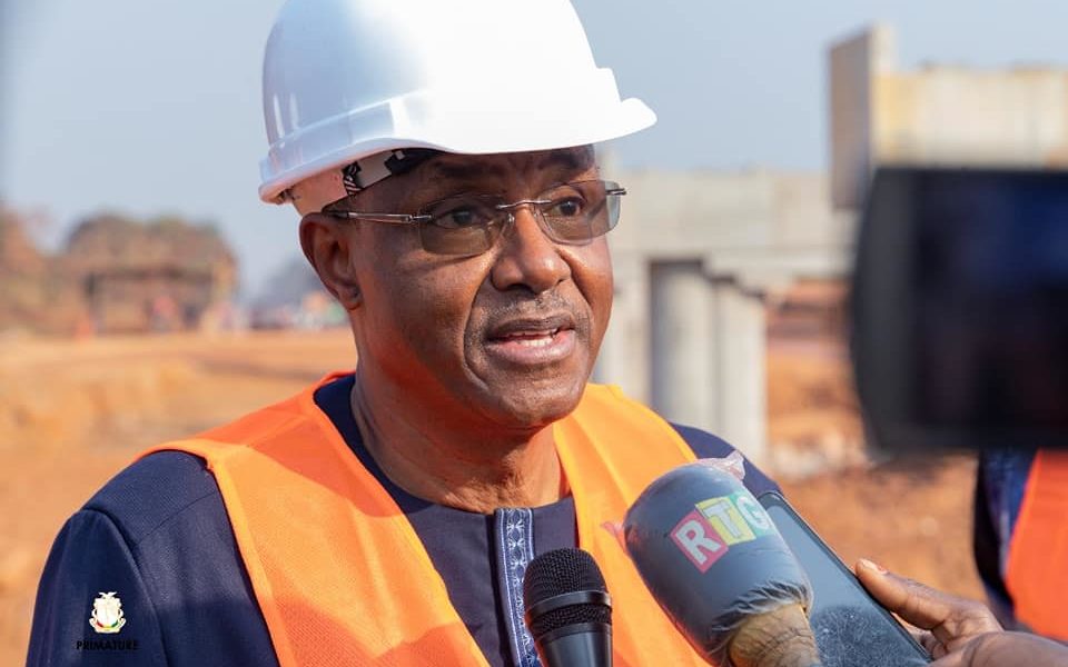 Route Coyah- Farmoriah : Mohamed Béavogui fixe la fin des travaux en mai