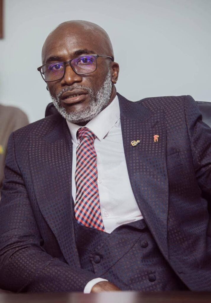 Le Directeur général adjoint de l’OGP Jean-Marie Soriba Coumbassa suspendu après une vidéo polémique