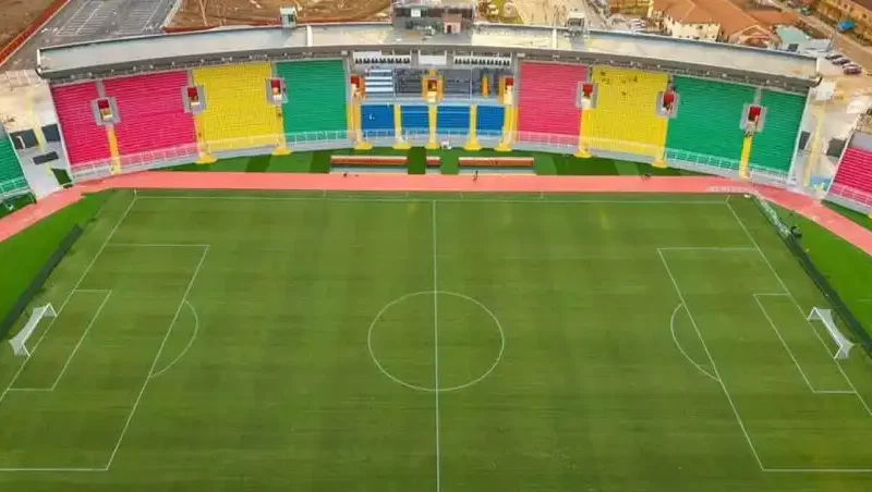 Stade du 28-Septembre : la CAF maintient son homologation sous condition