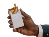 Tabac en Guinée : 20 ans après la chute d’ENTA, l&rsquo;État crée la SNT et reprend le contrôle de la filière