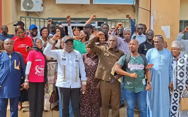 Dixinn : sans salaire depuis 9 mois, les agents communaux menacent de faire grève